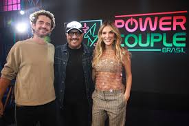 Power Couple volta à programação da RECORD no dia 29 de abril sob comando de  Rafa Brites e Felipe Andreoli - Portal TV e Streaming