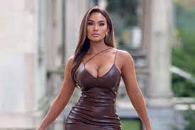 Attack on titan shifting showcase codes. Facts About 50 Cent Ex Girlfriend Daphne Joy