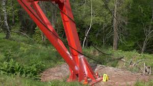 Funivia del mottarone, i frame del video dello schianto (twitter tg3). Funivia Stresa Mottarone Caduta Una Cabina Tredici Morti E Due Bambini Gravi La Repubblica
