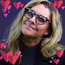 Diane Cofer's Instagram, Twitter & Facebook