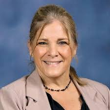 Eunice Ellis's Instagram, Twitter & Facebook