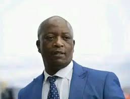 RELOKISA LISOFA, LITULO TSA KITCHEN LE SITTING ROOM LE LIBETHE: *RETOPA  LISOFA TSE FELING SPONGE. * RELOKISA TSE KHOHLELANG LETSE ROBEHILENG  MAPOLANKA. *HONCHAFATSA TSA KHALE. *HOHLATSOA TSE LITS'ILA. *HOCOVERELA KA  PLASTIC. *RETOPA