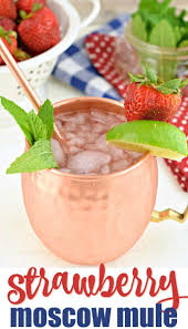 Strawberry Moscow Mule Is The Perfect Slightly Spicy Summertime Cocktail You Ll Love How Easy It Is To Ma Moscow Mule Recipe Mule Recipe Summertime Cocktail