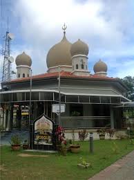 Akhirnya smpai sudah di bukit bendera wah.bestnya tgk gambar2 yg ada dlm entry cik qaseh ni.sy plan nak ke penang cuti sekolah bln 3. Pin Di Mosque