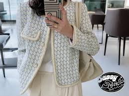 Women's Buttoned up Coat Plaid Long Sleeve Jacket Fashionable Pocket Design 