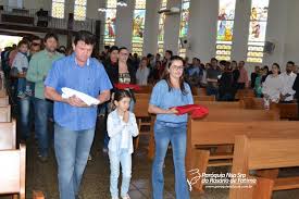 Novos coroinhas são investidos na Paróquia Nossa Senhora do Rosário de Fátima 