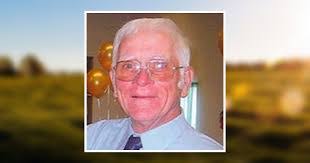 Sue Rinker's Instagram, Twitter & Facebook