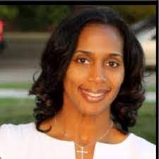 Monique Dotson's Instagram, Twitter & Facebook