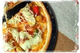 Pizza adalah merupakan antara makanan barat (western food) yang popular di kalangan masyarakat majmuk di malaysia. Santi Erasmi On Twitter Resepi Pizza Homemade Mudah Sangat And Sedap Https T Co Apzos2hrih