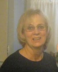 Should I paint my entry closet doors the same color as the wall?