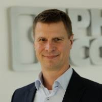 80+ "Daniel Hecker" profiles