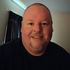 🔥Andy Gilbert 8 Points🔥 📌 2024 Build 📌 Tulipwood into Ebony 8 Points  Abalone Dots in the rings Forearm Clover inlays at the top of each Point  Silver Dot in the center