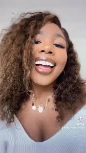 Paula Wofford's Instagram, Twitter & Facebook