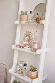 Fun Decorating Ideas Den Perfekten Schreibtisch Gestalten Es Gibt So Viele Arten Von Schreibtischen Un Shelf Decor Bedroom Bedroom Decor Aesthetic Room Decor