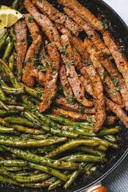 Knoblauchbuttersteak Und Zitronengrun Bohnen Pfanne So Suchtig Der Geschmack Kom Diat Tipps Recettes De Cuisine Recette Haricot Vert Recette Haricot