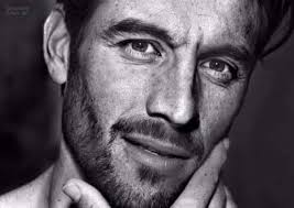 Rencontre avec Chris Ö Blanc, le mannequin comédien bordelais: «A 1m78 et  40 ans, je ne pensais pas correspondre aux critères et pourtant… »