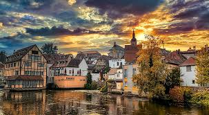 Бавария обладает крупнейшим экономическим и научным потенциалом среди 16 федеральных земель фрг и лидирует по темпу экономического роста (за 1985—2005 годы ввп баварии увеличился на 28,2 %, а в. Bamberg Hd Oboi Skachat Besplatno Wallpaperbetter