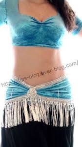 Danse orientale foulard de hanche bleu turquoise tanztuch ceinture des monnaies. Ceinture Turquoise Le Blog De Fips Blog Over Blog Com Tenue De Danse Du Ventre Vetements De Danse Costume Bohemienne