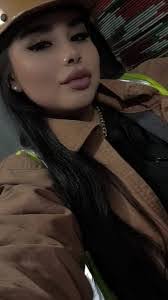 Melinda Cuevas's Instagram, Twitter & Facebook