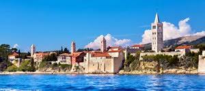 Sicher ist, dass die sehenswürdigkeiten in kroatien dazu animieren, den eigenen bewegungsradius ein wenig auszudehnen. Rab Insel Reisefuhrer Was Zu Sehen In Rab Insel Sehenswurdigkeiten Interessante Orte