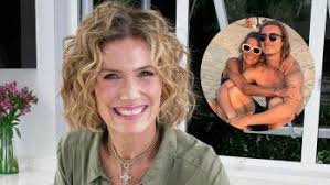 Bienvenidos a la fanpage oficial de maru botana. Maru Botana Viajo A Francia Con Su Familia Para Reencontrarse Con Su Hijo Diarioshow El Portal De Espectaculo