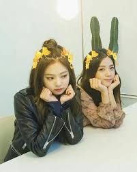 Here's how to do so using their username, number, or snapcode. Moshi On Twitter Jisoo And Jennie Snapchat Edit Blink Blackpink Jisoo Jennie