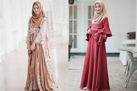 Mungkin sangat jarang model baju sasirangan di buat untuk kebaya tetapi inovasi ini pun cocok untuk membuat baju yang modern dan bisa di gunakan untuk acara penting seperti kondangan maupun acara keluarga. Tips Modis Lebaran Model Baju Gamis Terbaru Untuk Lebaran 2019 Ala Alyssa Soebandono Semua Halaman Stylo