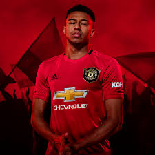 Commemorating A Unique Achievement Manchester United Legends Manchester United Home Kit Manchester United