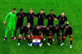 Danny makkelie is woensdag de scheidsrechter bij de ontmoeting tussen engeland en denemarken in de halve finale van het ek, zo heeft de uefa maandag officieel naar buiten gebracht. Kans Op Ek Winst Oranje Blijft Stijgen Beste Papieren Voor Halve Finale Voetbal International