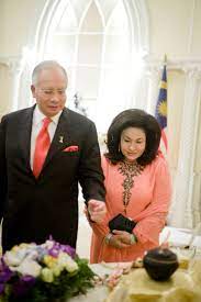 Prosecutors named najib, his wife rosmah mansor, his stepson riza aziz, and the couple's two other. Rosmah Mansor Wikipedia