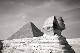 Lediglich für die 15 m langen vorderpfoten wurden quaderförmige kalksteinblöcke an den corpus gesetzt. Das Zeitalter Der Sphinx Gab Es Eine Verlorene Zivilisation Hinter Den Agyptischen Pyramiden Mysteriesrunsolved