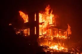 wildfire spreads in Pacific Palisades ...