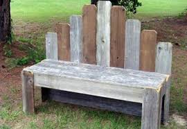 Idee Comment Fabriquer Un Banc A Partir D Une Palette Demontee Canape En Palette Facon Rustique Banc En Palette Idees De Meubles Tables En Palettes De Bois