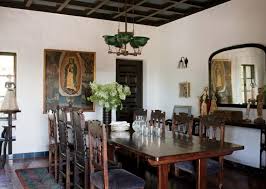 Así como el espacio de guardado es importante, los muebles de guardado también deberían serlo y amoldarse a la decoración del hogar. Decorar Comedor Pequeno 55 Ideas Y Consejos