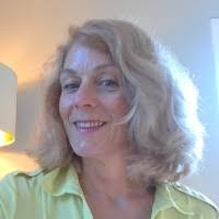 Leslie Tripp's Instagram, Twitter & Facebook