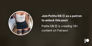 Elli at work 🤩 | Petite Elli 😍 en Patreon