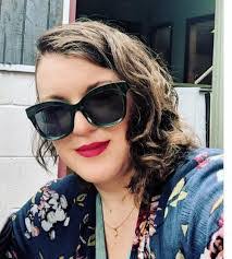 Colleen Marquis's Instagram, Twitter & Facebook