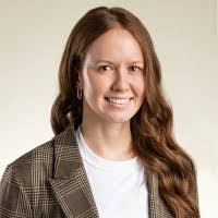 Amanda Waldron's Instagram, Twitter & Facebook