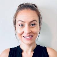 Andrea Shoop's Instagram, Twitter & Facebook