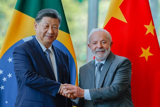 Documento selado representando Panda Bonds dívida Brasil China