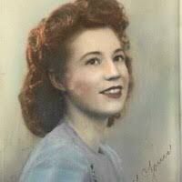 Lois Kimber's Instagram, Twitter & Facebook