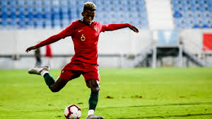 O gol da vitória por marcado pelo atacante lukas nmecha, do anderlecht. Noruega Portugal Sub 21 Europeu Jogadores Benfica Sl Benfica