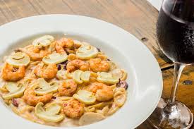 Jul 24, 2020 · fortunately, american express is accepted throughout canada at a variety of stores, restaurants, and service providers: Who Owns America S Italian Cuisine Olive Garden Vs Maggiano S Top Restaurant Prices
