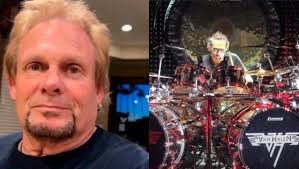 Michael Anthony Explains Alex Van Halen Struggles