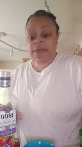 Olivia Yarbrough (@prettyred8787)