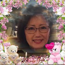 A gator makes its way