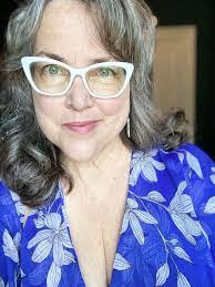 Debra Hodge's Instagram, Twitter & Facebook