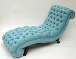 French gray or very light blue velvet upholstery. Estilo Antiguo Pero A La Vanguardia Swivel Dining Chairs Furniture Sofa Furniture