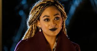 Exclusive: Reginald the Vampire's Savannah Basley Takes Us Through Angela's  Mansion