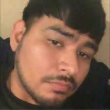 Look, if you play with your boyfriend or something, just stick to duo mode  please. There is nothing worse than matching up with a stupid duo that  treats you like an expandable